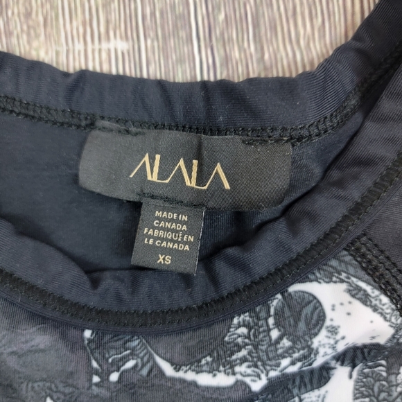 Alala Athletic Sports Bra - Picture 2 of 8